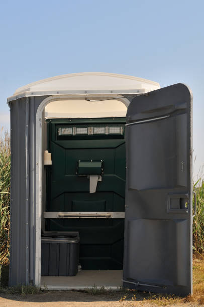 Best Porta potty rental near me  in Hillsborough, CA